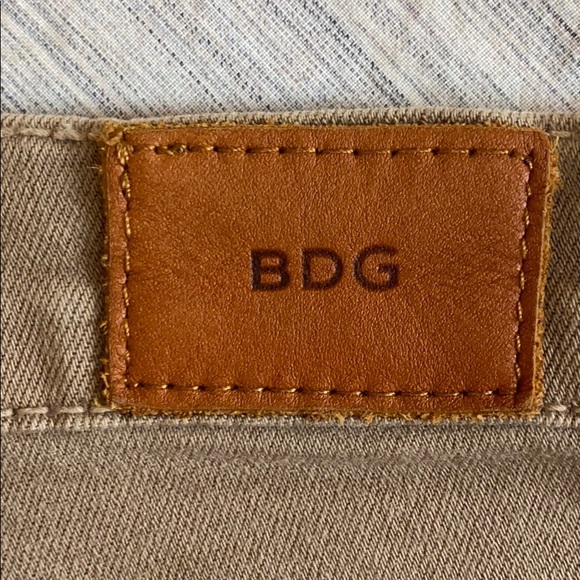 BDG High Rise Jeans - Picture 4 of 5